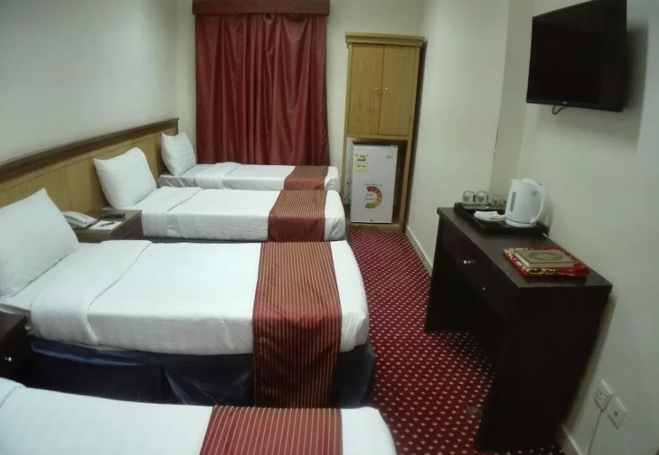 Quad Room