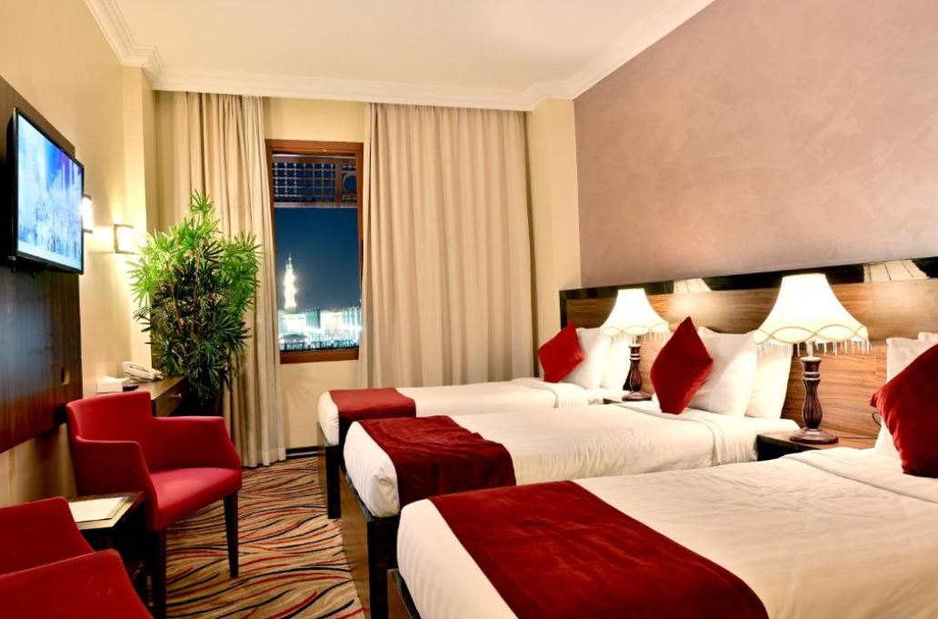 Triple Room
