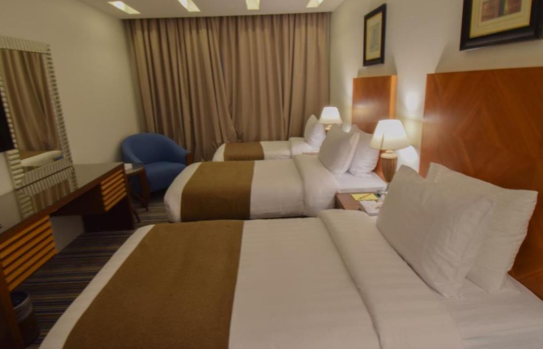 Triple Room